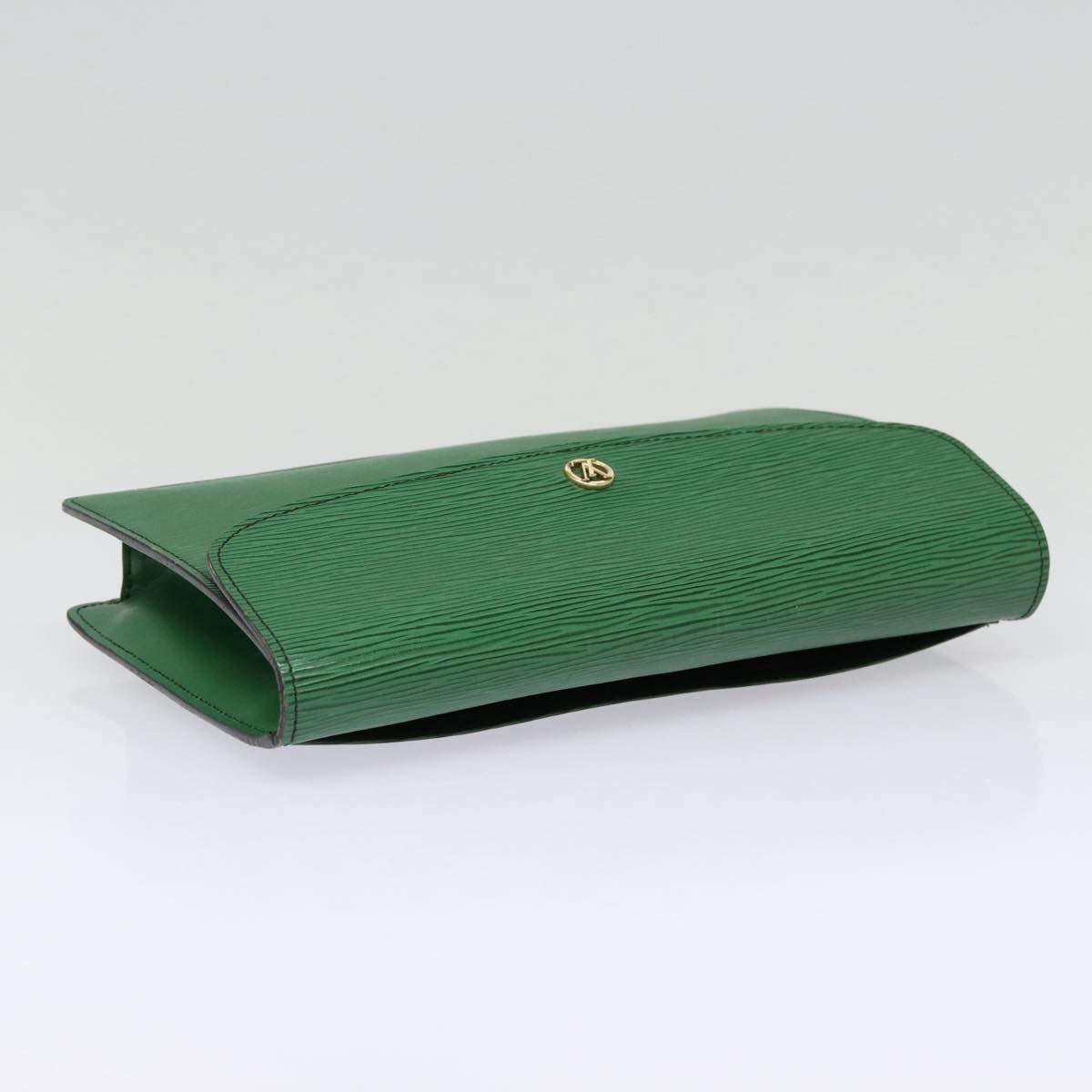 LOUIS VUITTON Epi Montaigne 27 Clutch Bag Green M52654 LV Auth 87962