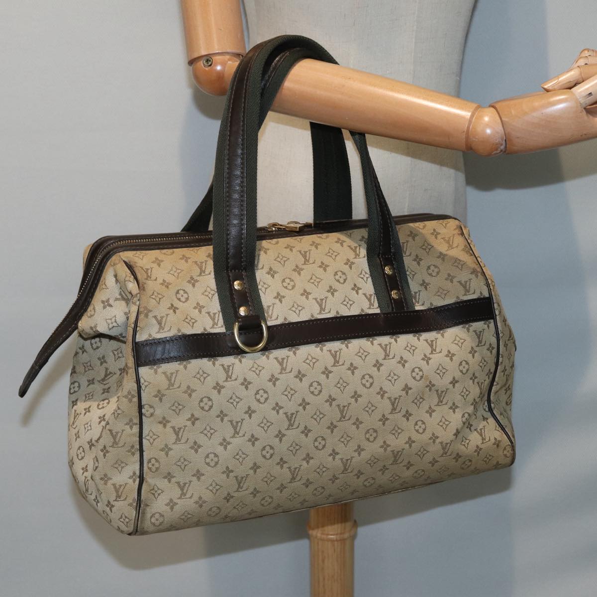 LOUIS VUITTON Monogram Mini Josephine GM Hand Bag Khaki M92310 LV Auth 87965