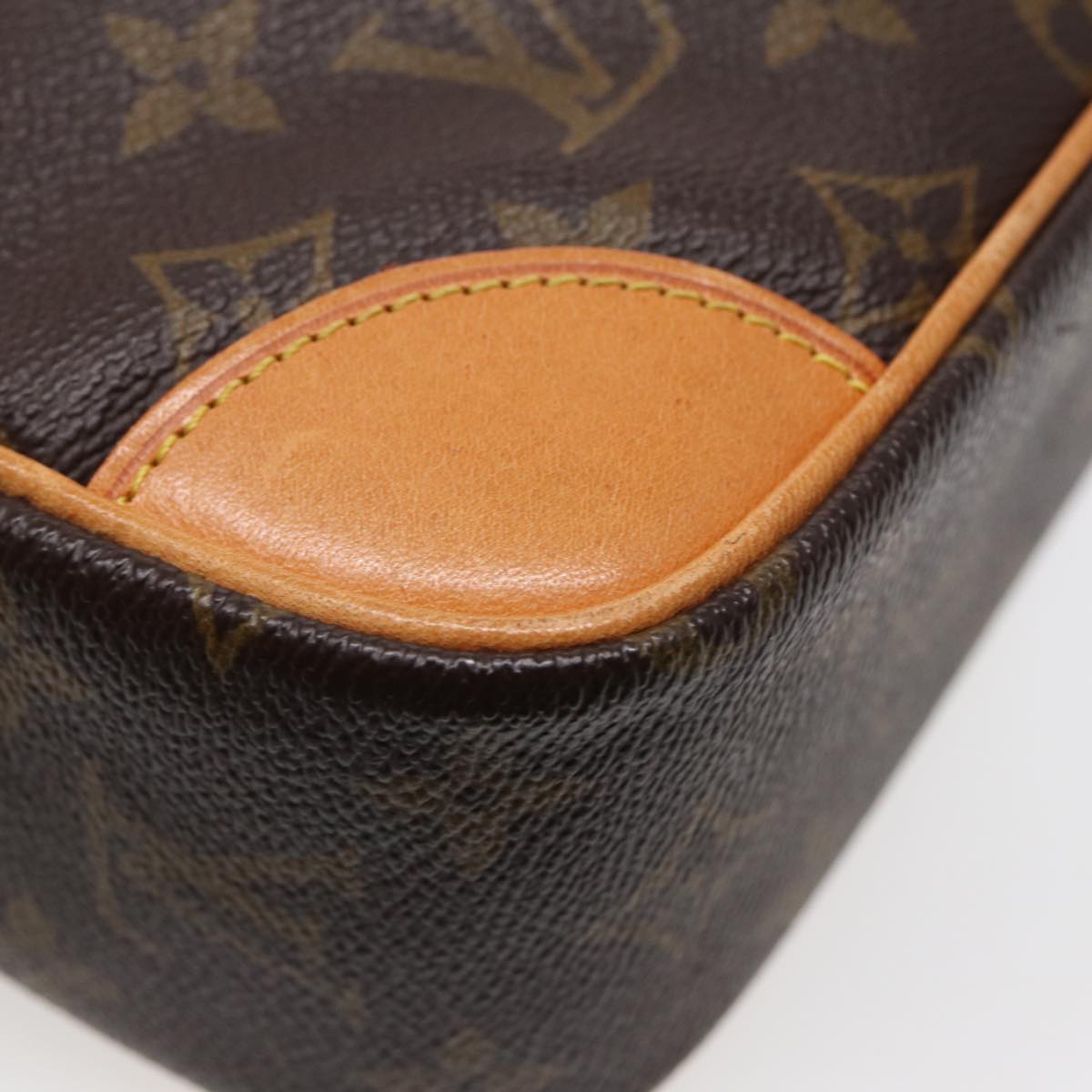 LOUIS VUITTON Monogram Compiegne 28 Clutch Bag M51845 LV Auth 88000