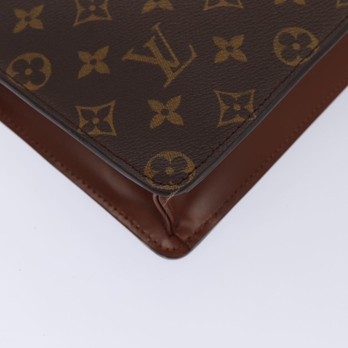 LOUIS VUITTON Monogram Pochette Homme Clutch Bag M51795 LV Auth 88008A