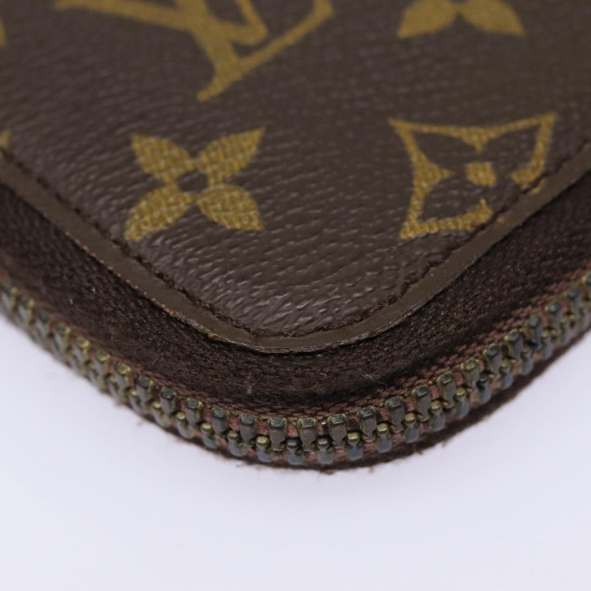 LOUIS VUITTON Monogram Poche Escapade Travel Case M60113 LV Auth 88043