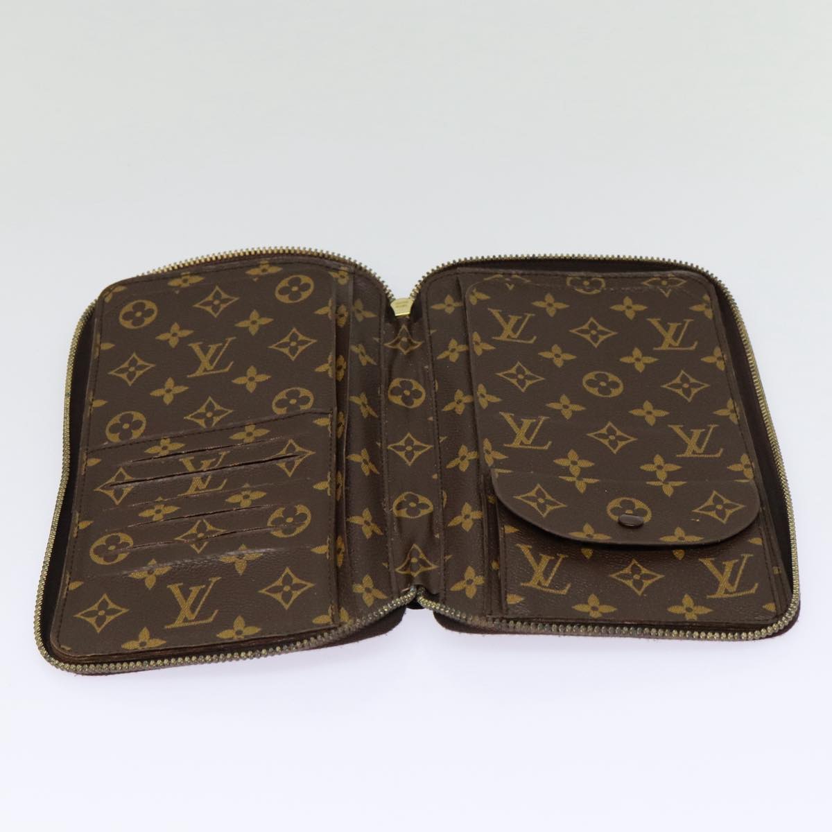 LOUIS VUITTON Monogram Poche Escapade Travel Case M60113 LV Auth 88043