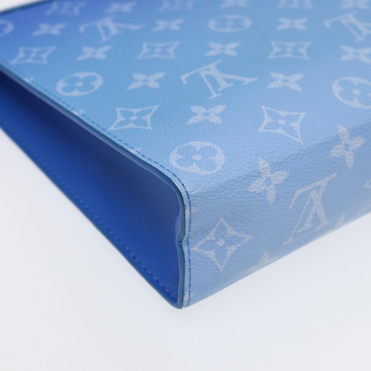 LOUIS VUITTON Monogram Clouds Pochette Voyage Clutch Bag Blue M45480 Auth 88070A