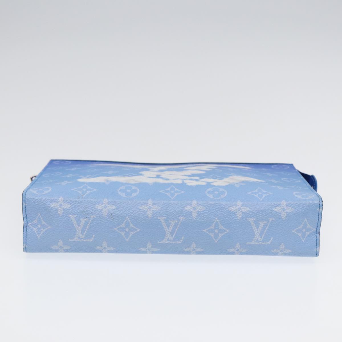 LOUIS VUITTON Monogram Clouds Pochette Voyage Clutch Bag Blue M45480 Auth 88070A