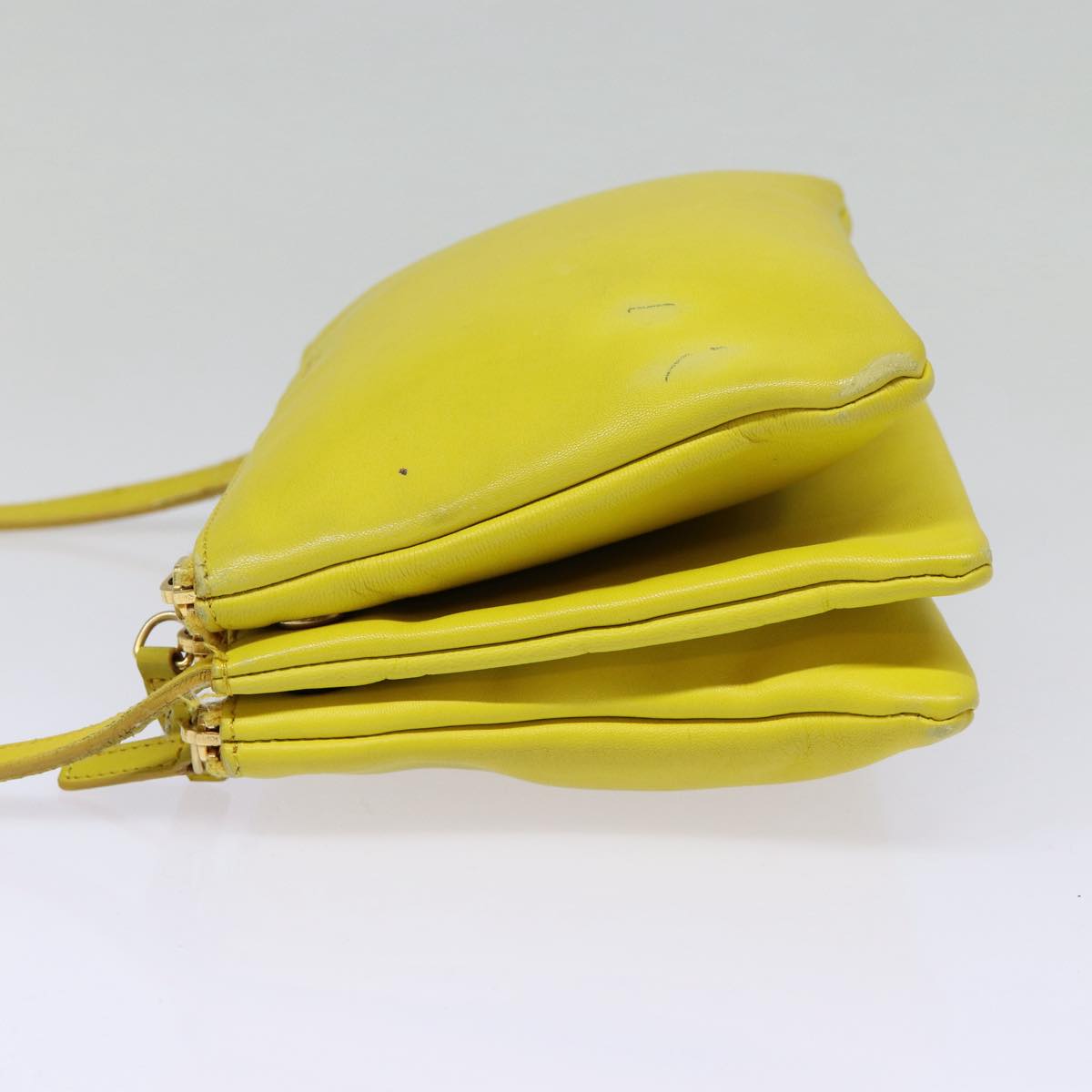 CELINE Trio Large Shoulder Bag Leather Yellow Gold Auth 88116