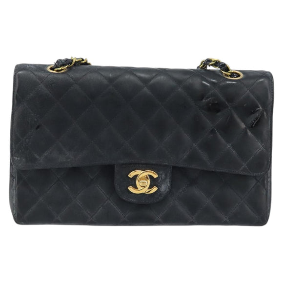 CHANEL Matelasse Chain Shoulder Bag Leather Black Gold CC Auth 88183