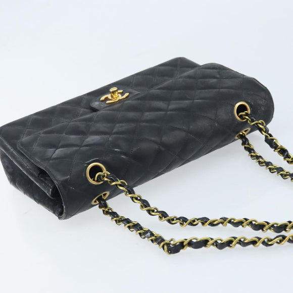 CHANEL Matelasse Chain Shoulder Bag Leather Black Gold CC Auth 88183