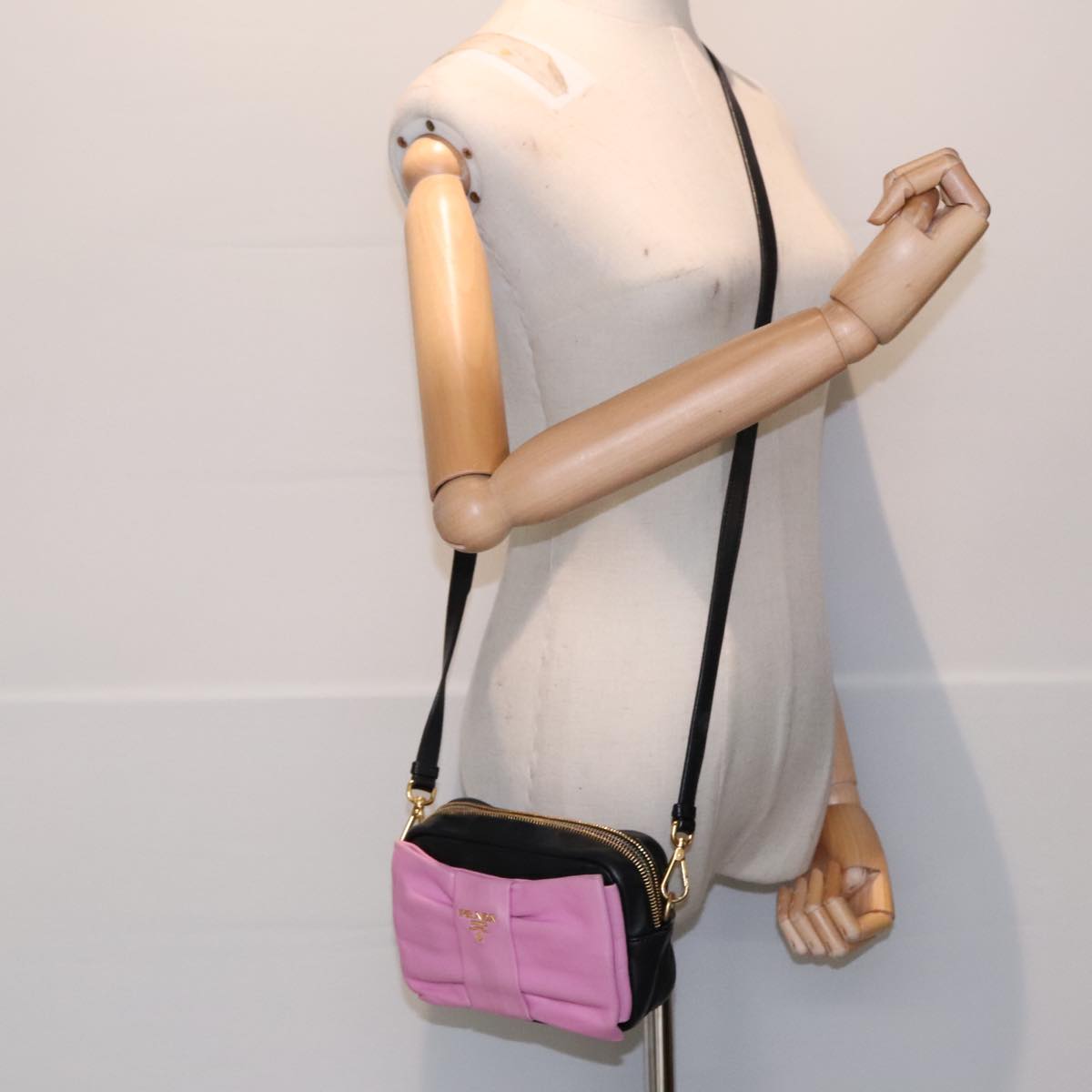 PRADA Ribbon Shoulder Bag Leather Pink Black gold Auth 88221