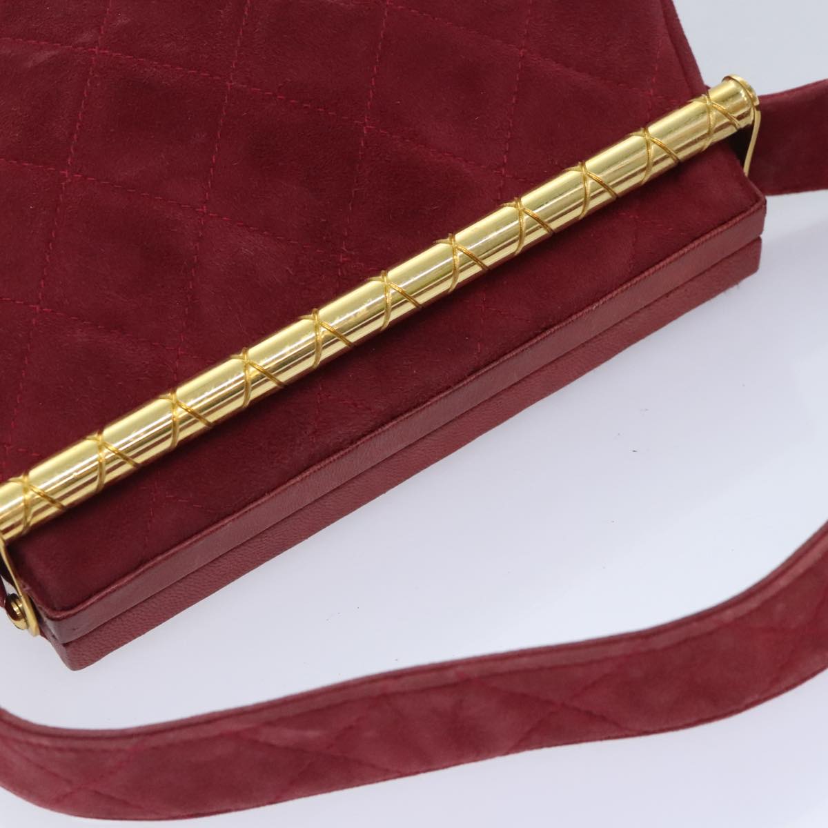 CHANEL Matelasse Hand Bag Suede Red Gold CC Auth 88279