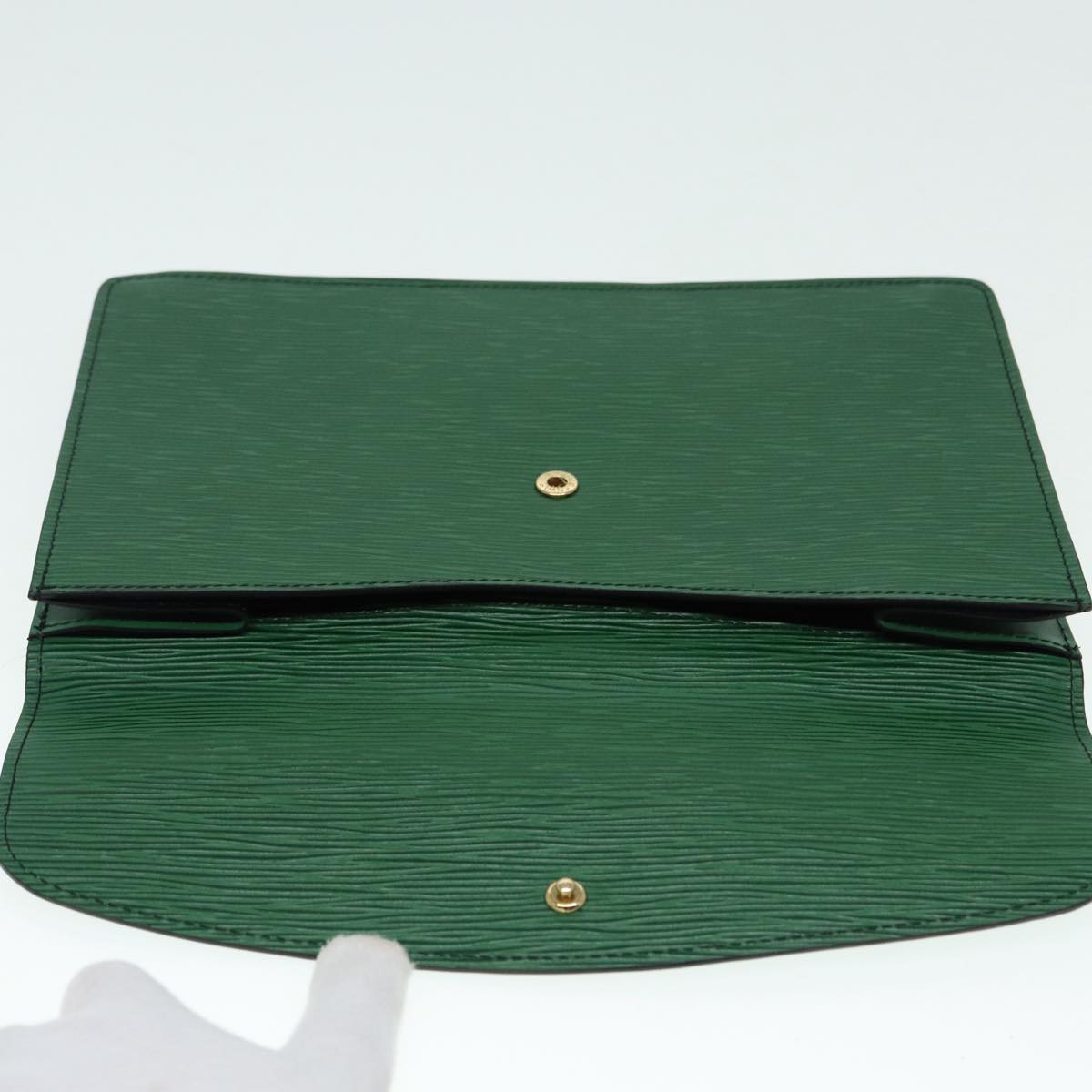 LOUIS VUITTON Epi Montaigne 27 Clutch Bag Green M52654 LV Auth 88397