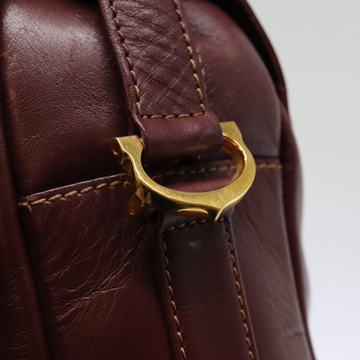 CARTIER Shoulder Bag Leather Bordeaux Gold Auth 88460