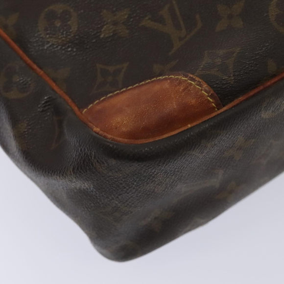 LOUIS VUITTON Monogram Danube GM Umhängetasche M45262 LV Auth 88515