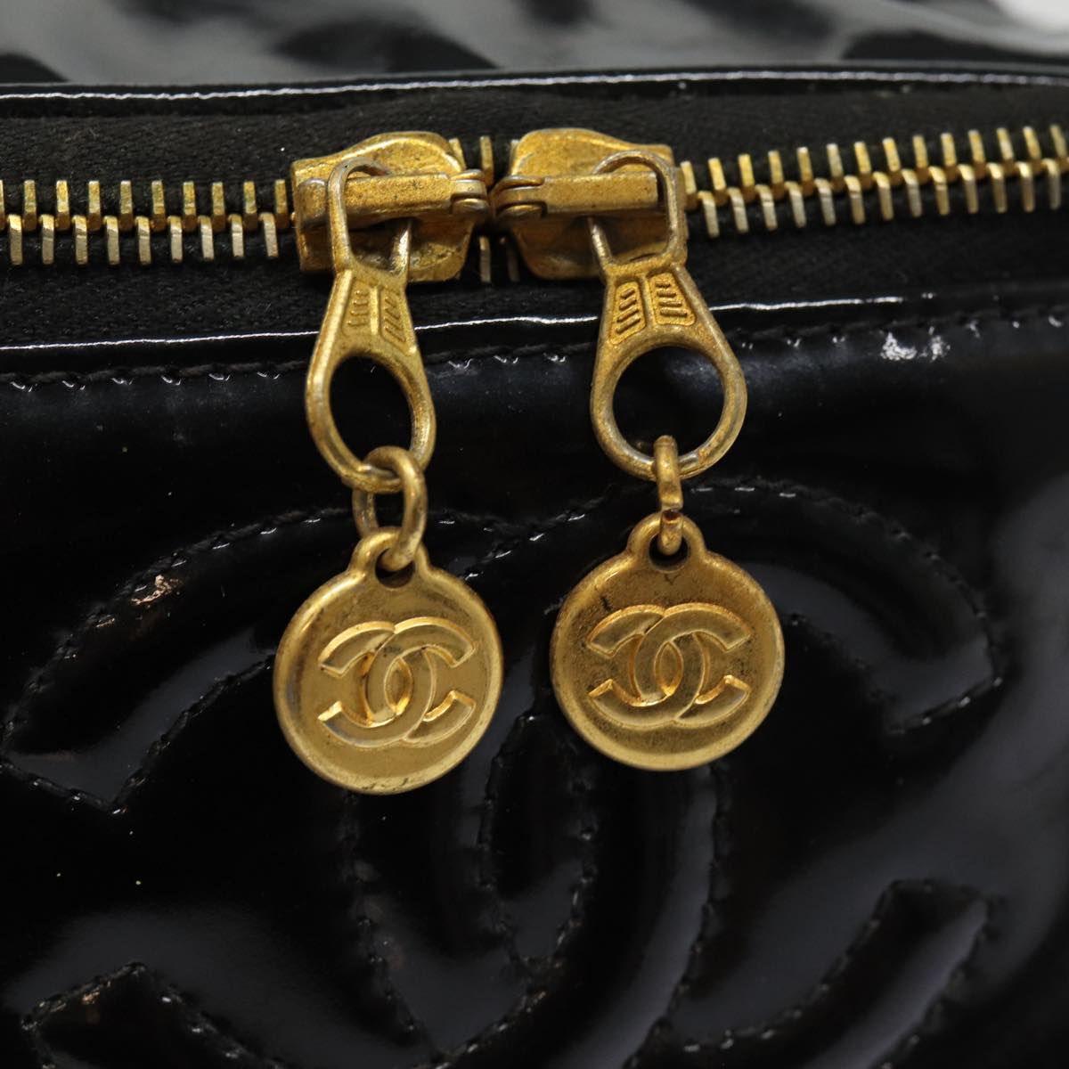 CHANEL COCO Mark Vanity Pouch Enamel Black Gold CC Auth 88549