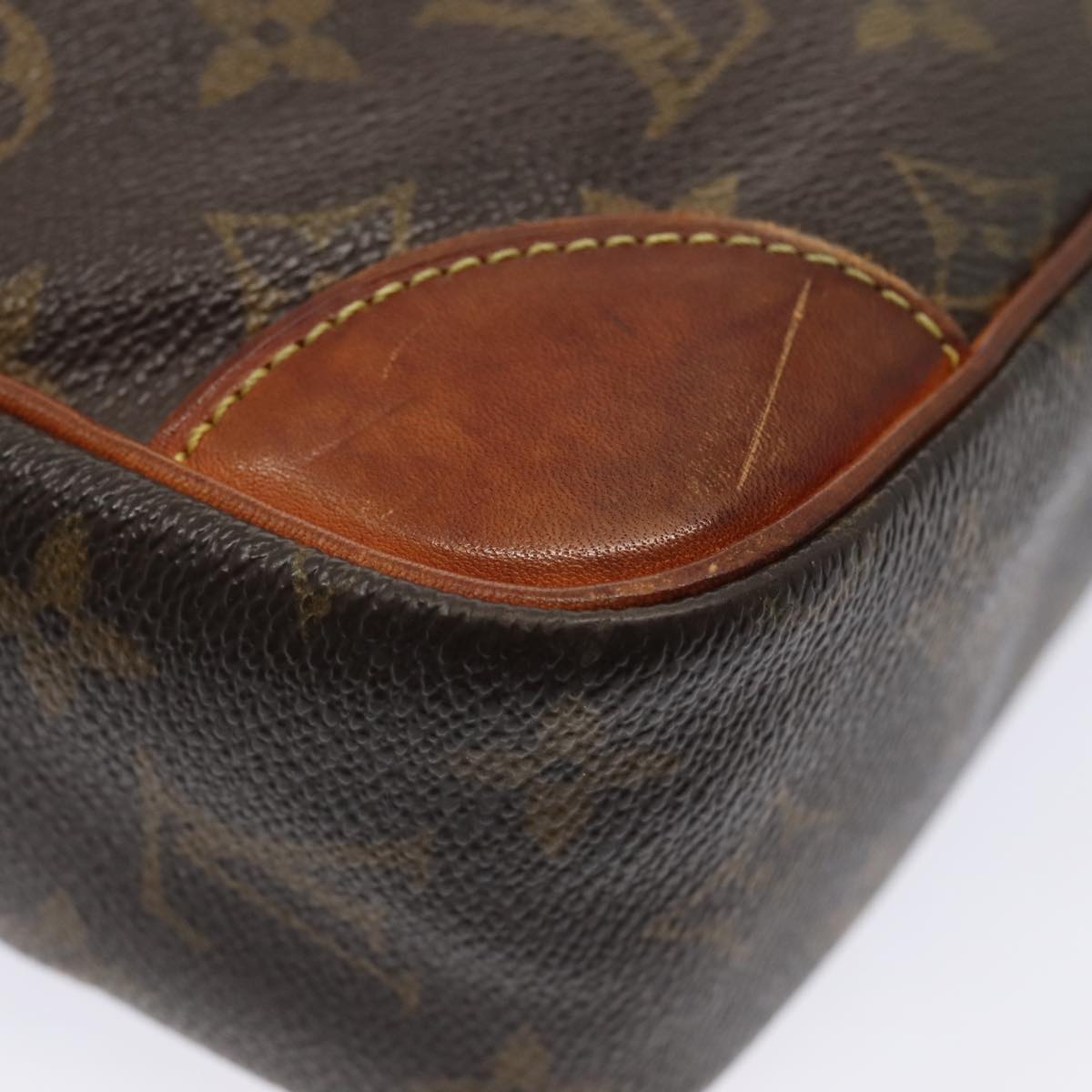 LOUIS VUITTON Monogram Compiegne 28 Clutch Bag M51845 LV Auth 88640