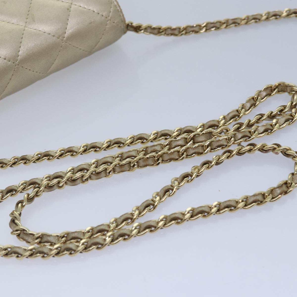 CHANEL Matelasse Chain Shoulder Bag Lamb Skin Gold Tone Gold CC Auth 88657