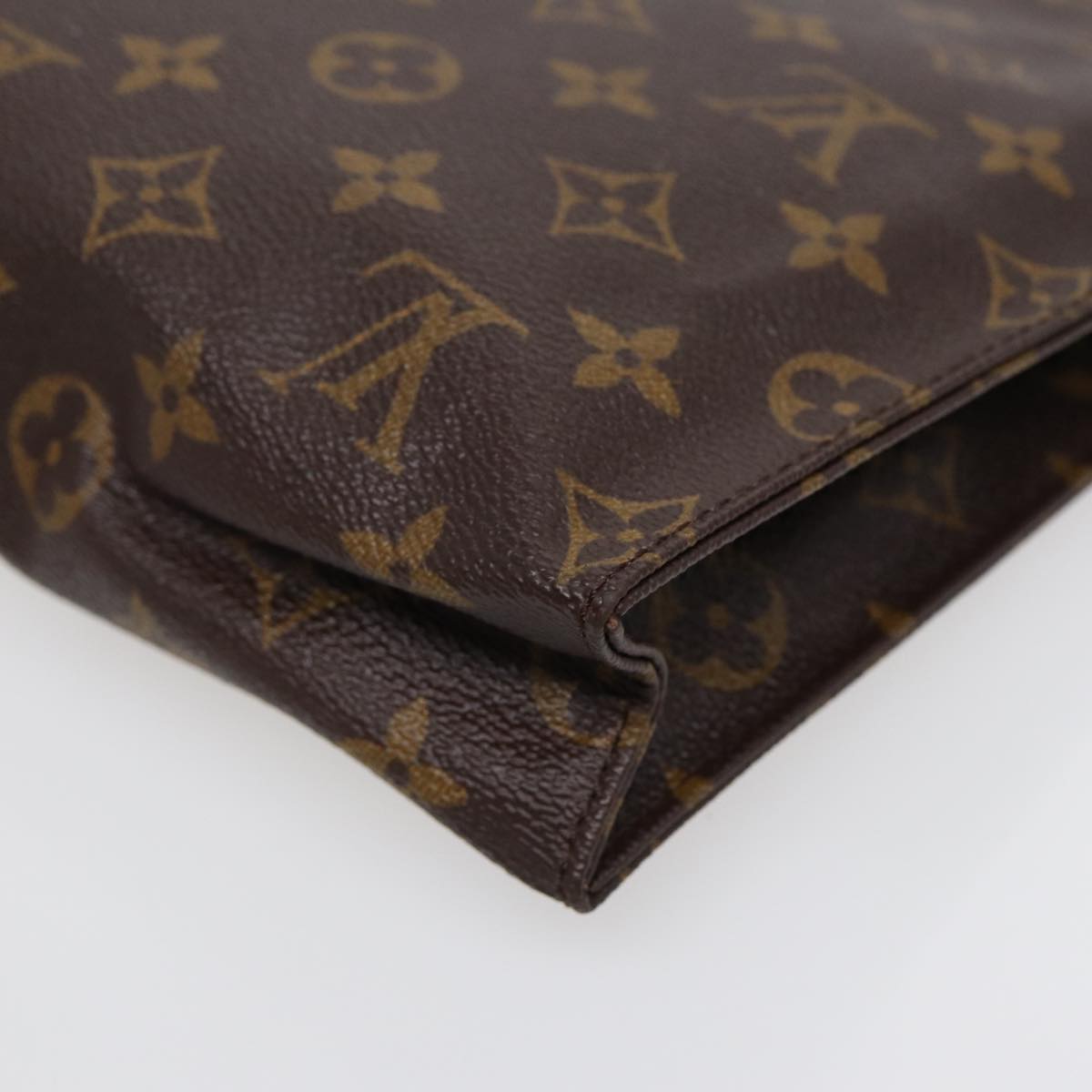 LOUIS VUITTON Monogram Poche Toilette 26 Pouch M47542 LV Auth 88697