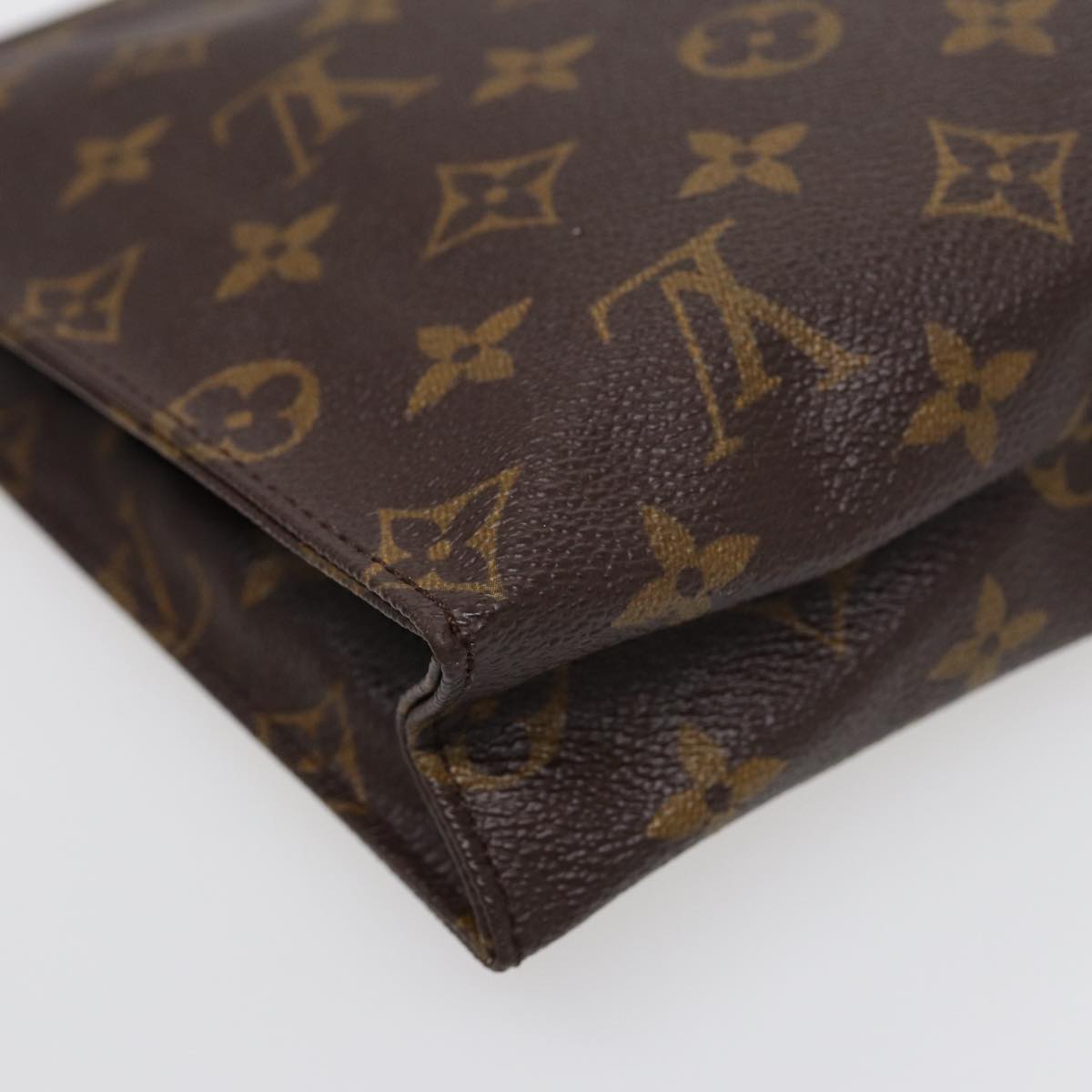 LOUIS VUITTON Monogram Poche Toilette 26 Pouch M47542 LV Auth 88697