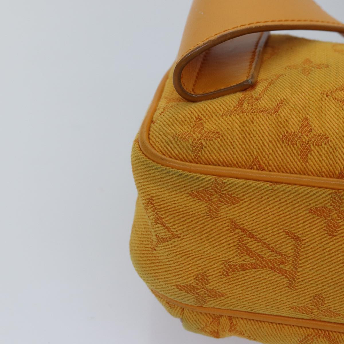 LOUIS VUITTON Monogram Denim Bum BagOutdoor Waist bag Yellow M44623 Auth 88743