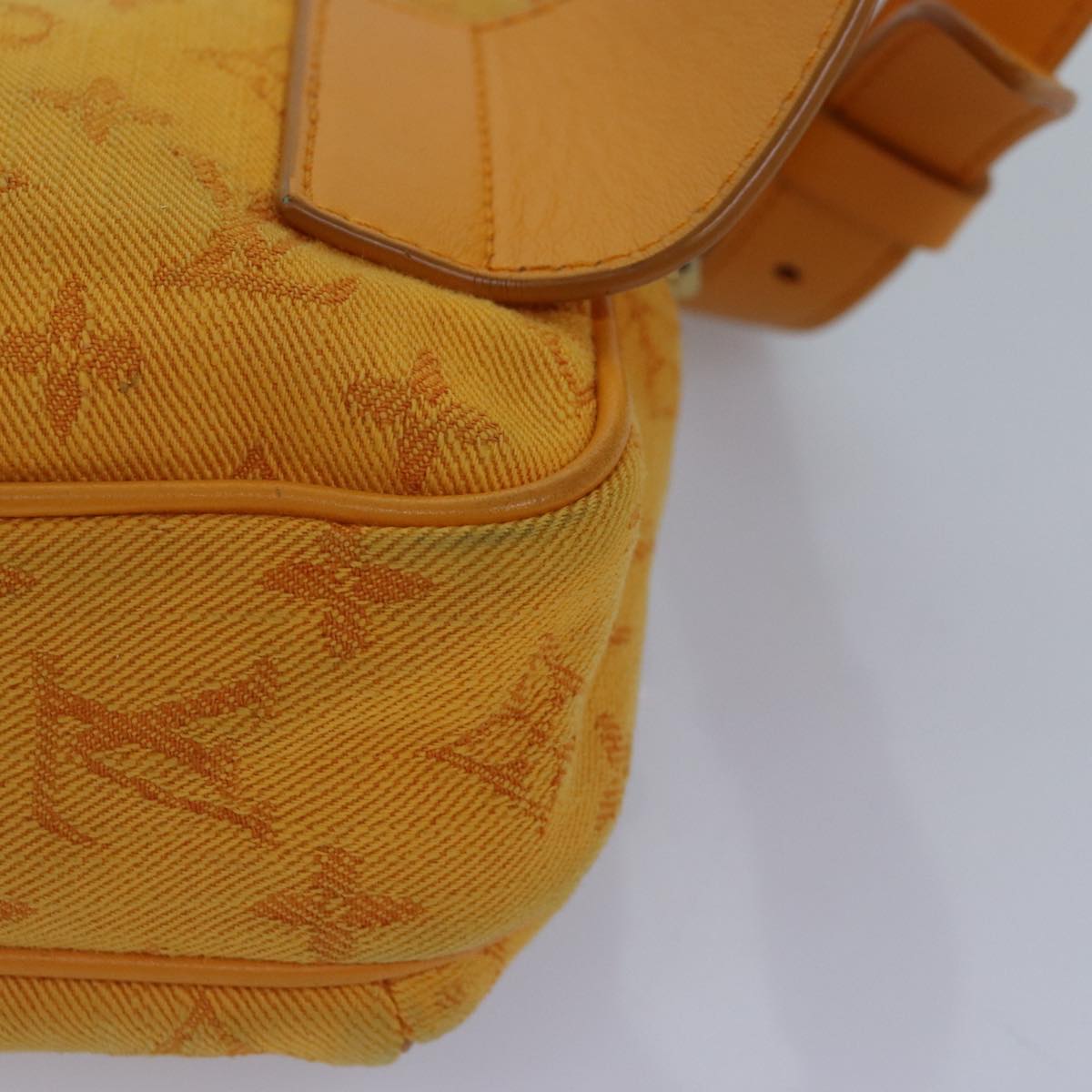 LOUIS VUITTON Monogram Denim Bum BagOutdoor Waist bag Yellow M44623 Auth 88743