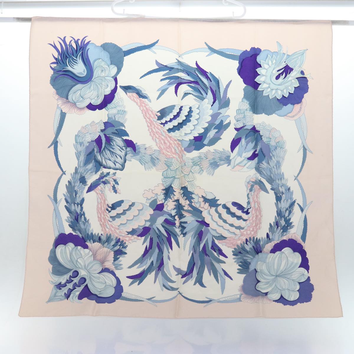 HERMES Carre 90 Scarf ”Tahiti” Silk Pink White Auth 88874