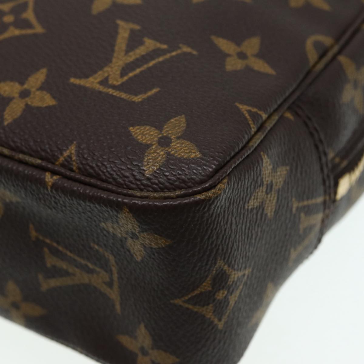 LOUIS VUITTON Monogram Trousse Toilette 23 Clutch Bag M47524 LV Auth 88910