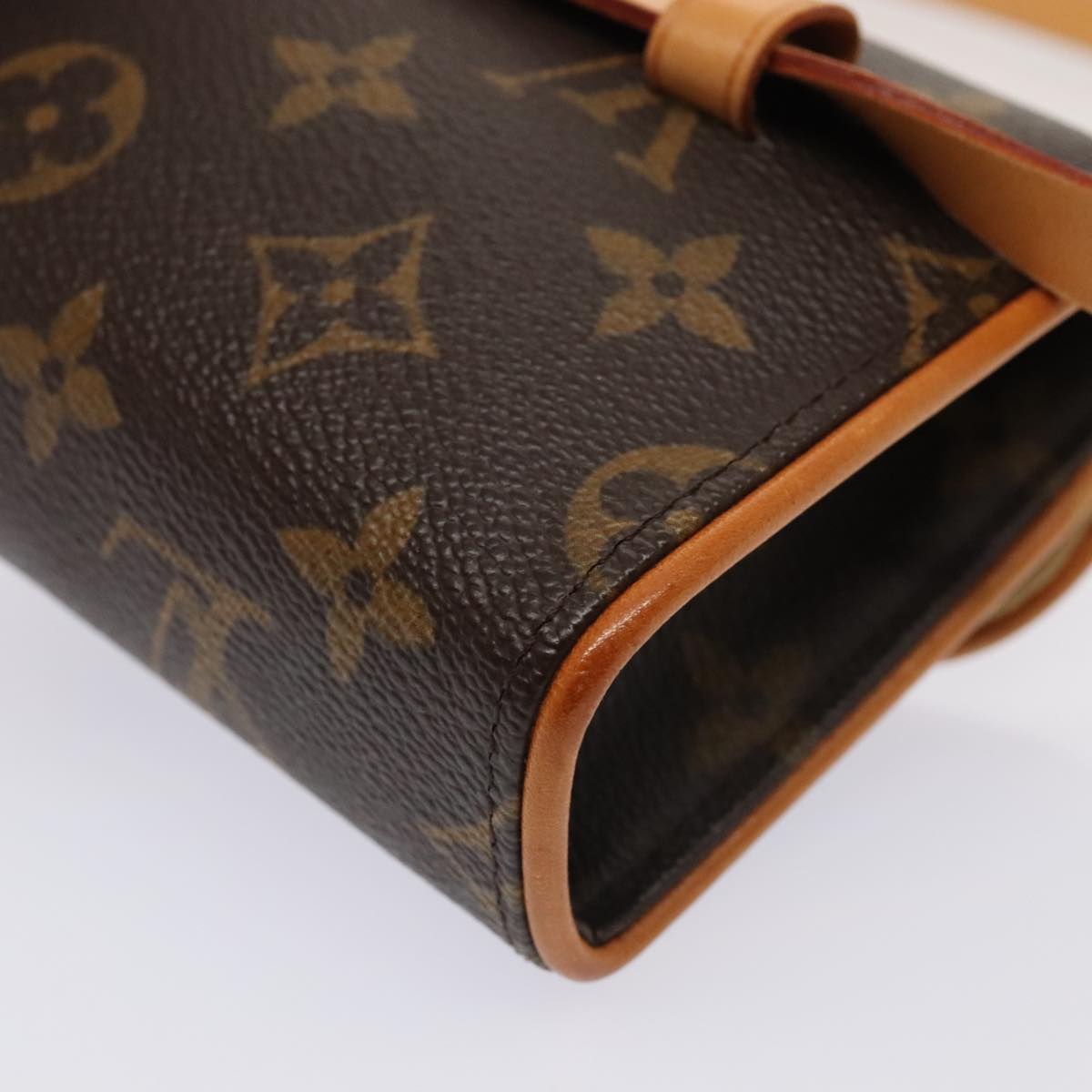 LOUIS VUITTON Monogram Pochette Florentine Waist bag M51855 LV Auth 88917