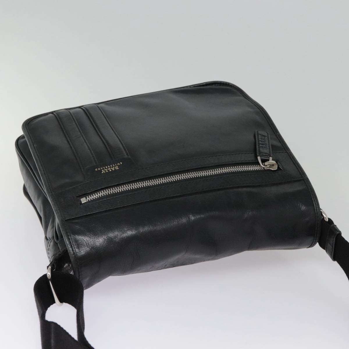 BALLY Shoulder Bag Leather Black Silver Auth 88979