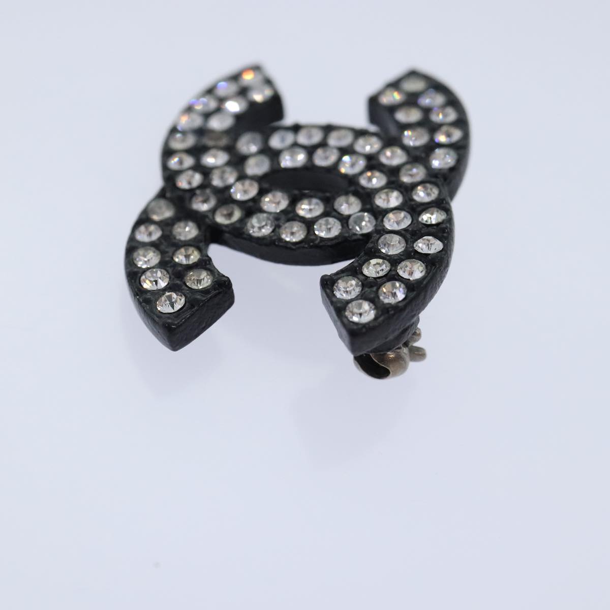 CHANEL Stone Brooch metal Silver CC Auth 89004