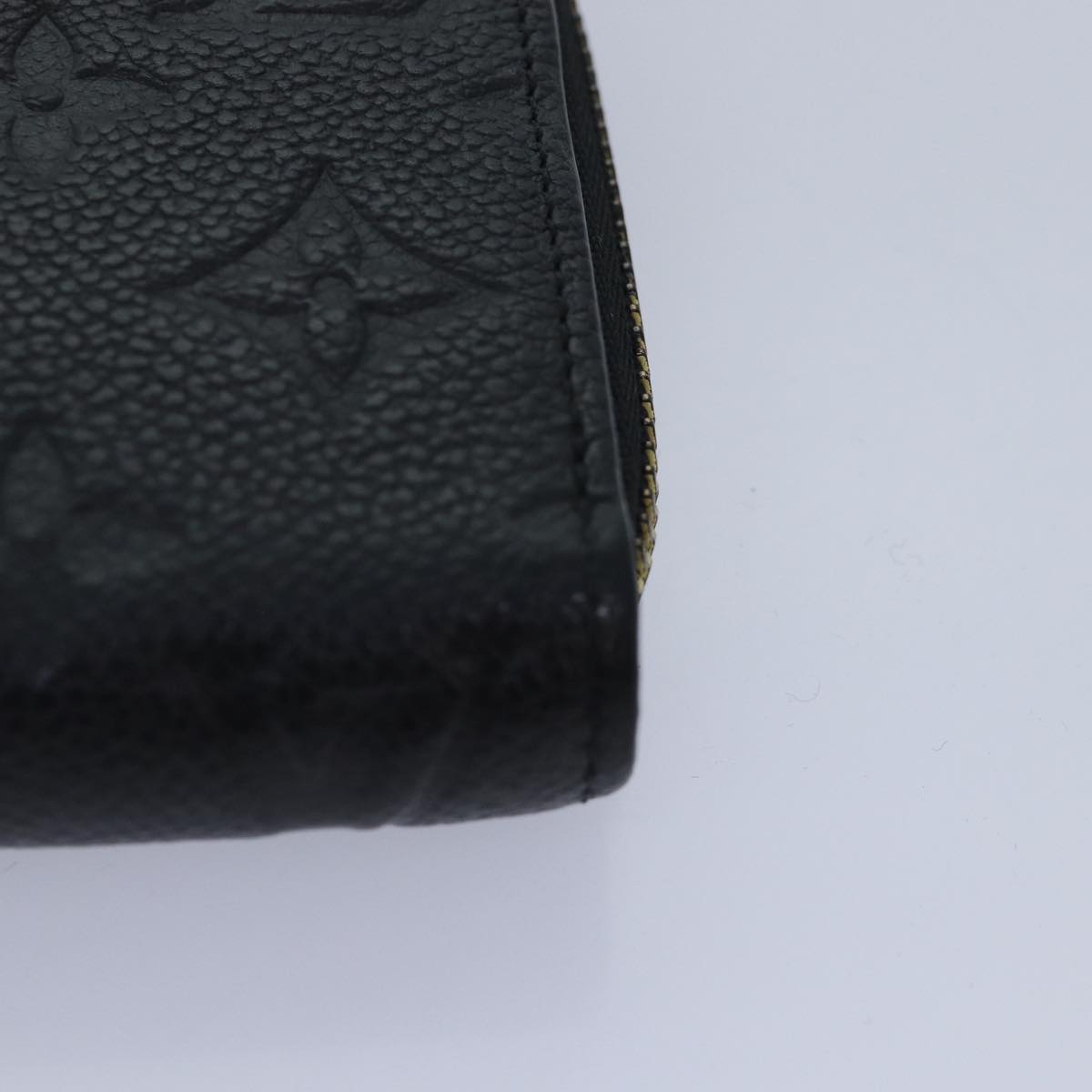 LOUIS VUITTON Monogram Empreinte Zippy Wallet Black M61864 LV Auth 89010A