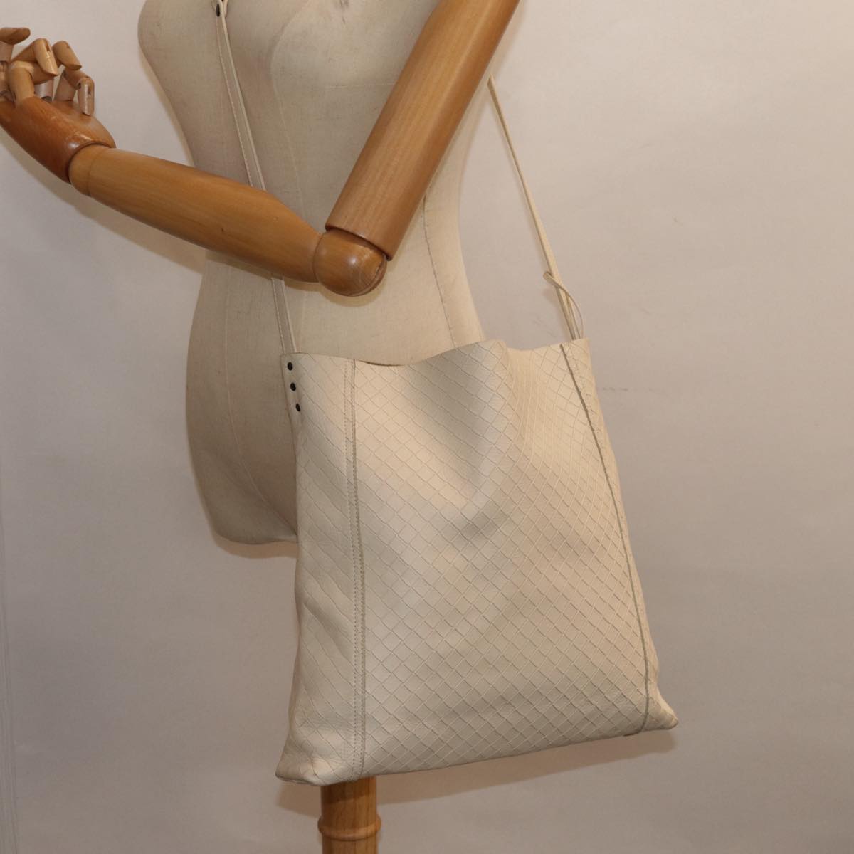 BOTTEGA VENETA Shoulder Bag Leather White Auth 89047