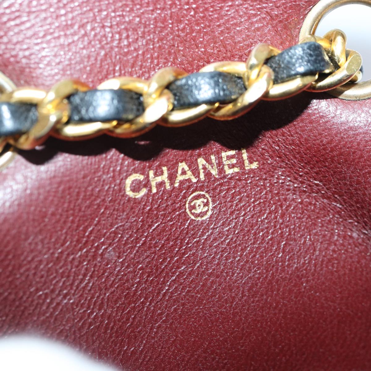 CHANEL Mini Mini Matelasse Chain Pouch Lamb Skin Black Gold CC Auth 89068A