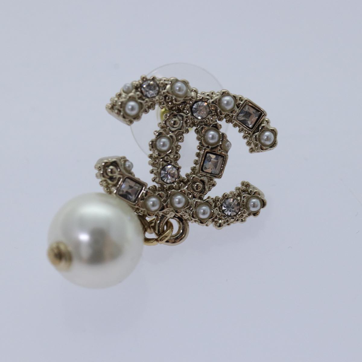 CHANEL Pearl Earring metal Silver CC Auth 89078