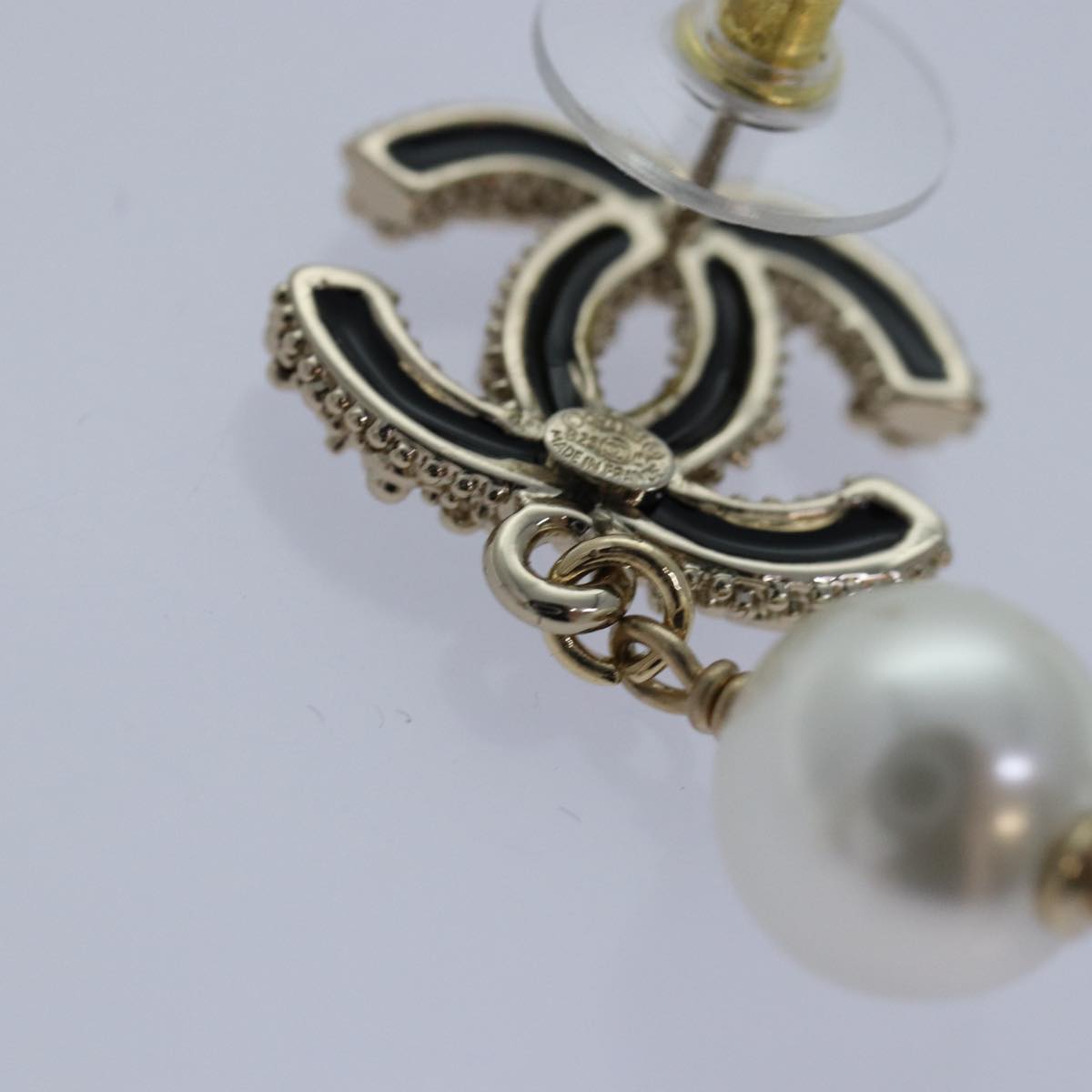 CHANEL Pearl Earring metal Silver CC Auth 89078