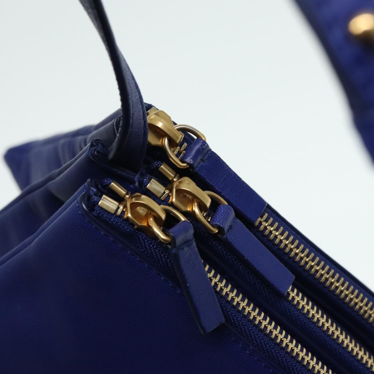 CELINE Trio Shoulder Bag Leather Blue Gold Auth 89106