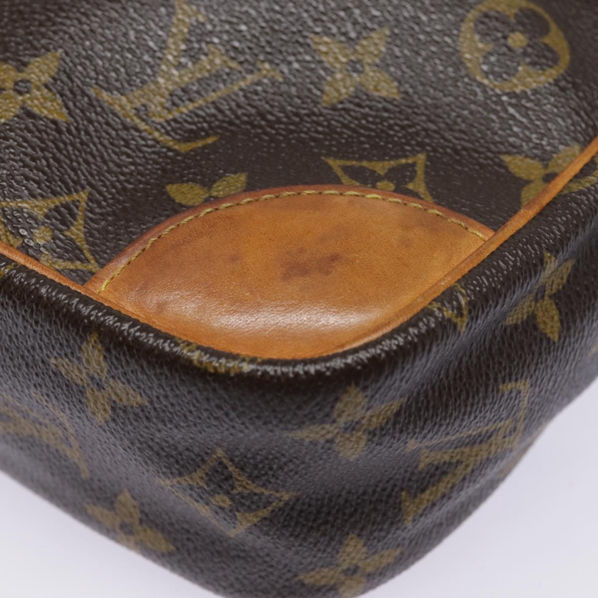 LOUIS VUITTON Monogram Compiegne 28 Clutch Bag M51845 LV Auth 89172