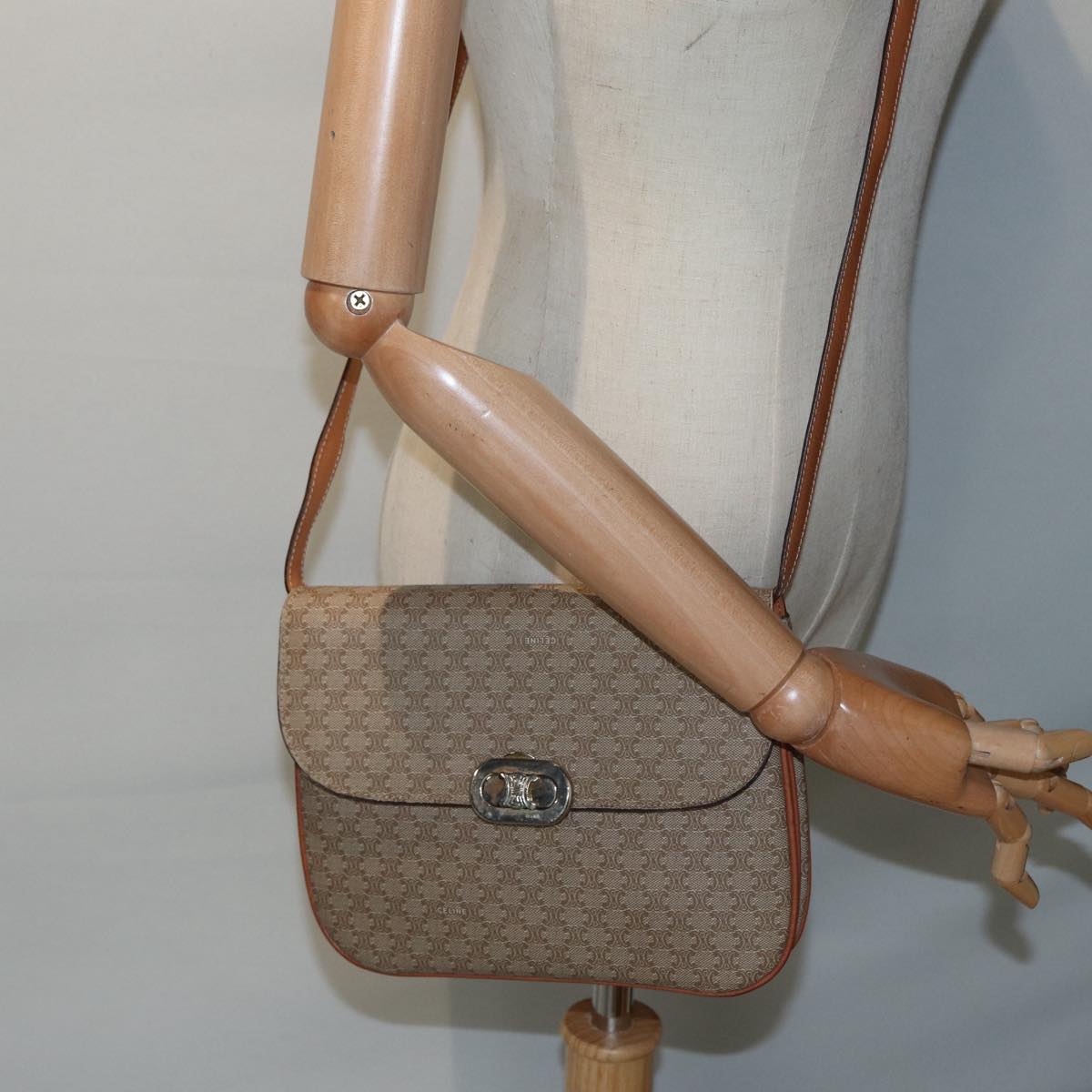 CELINE Macadam Canvas Shoulder Bag Beige Gold Auth 89226