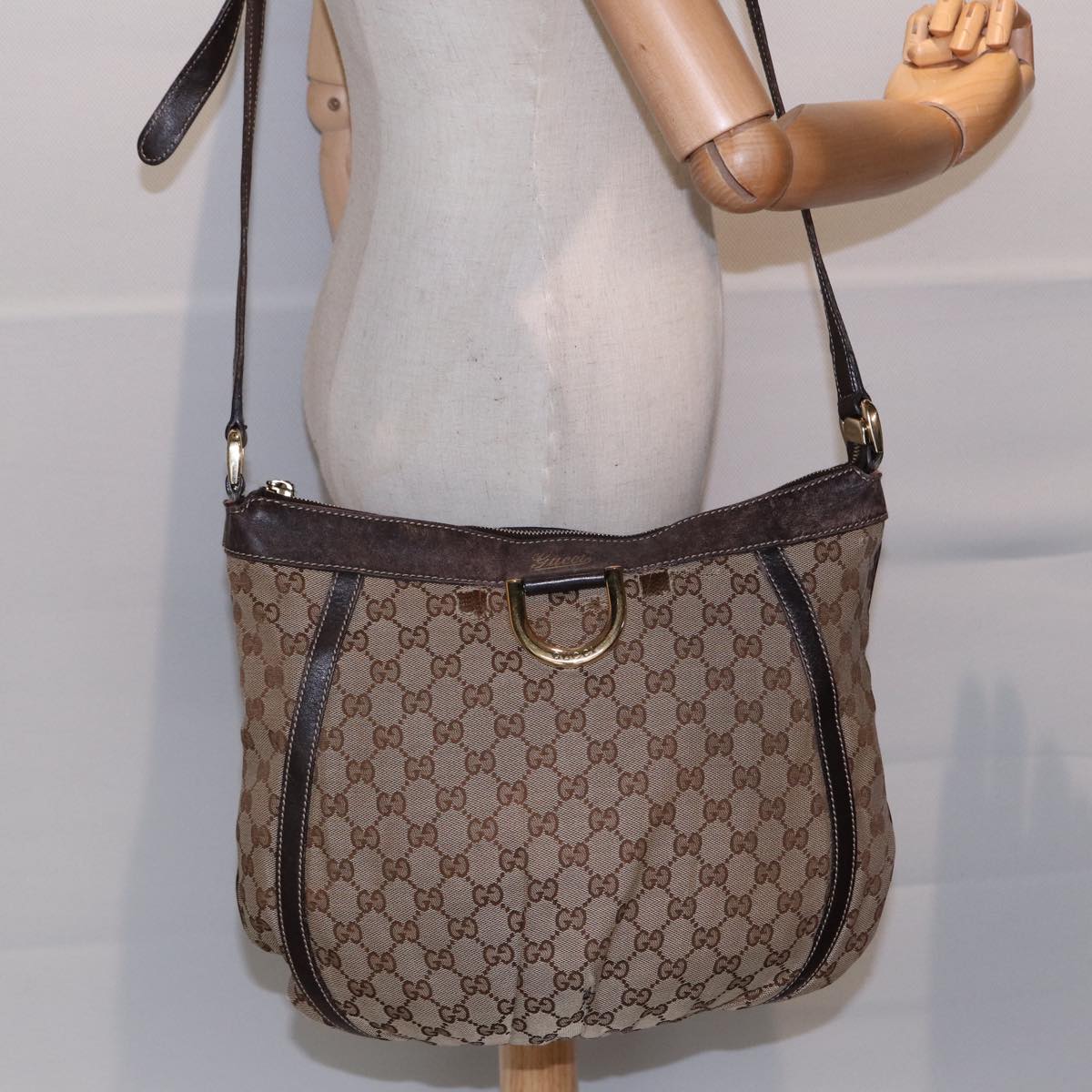 GUCCI GG Canvas Abbey Shoulder Bag Brown Gold 204940 Auth 89241