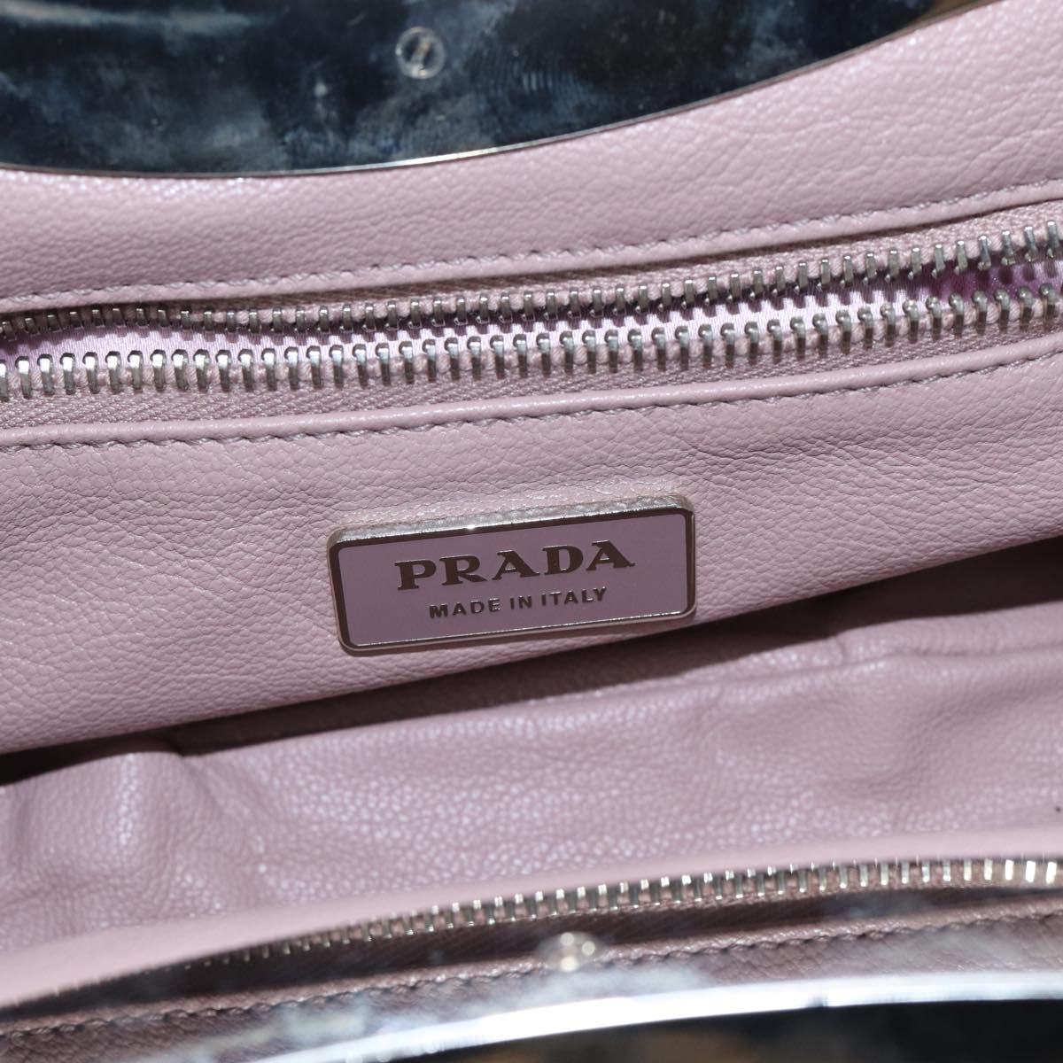 PRADA Chain Shoulder Bag Leather Black Auth 89318