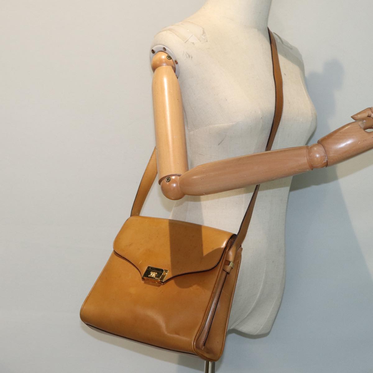 CELINE Shoulder Bag Leather Brown Gold Auth 89550