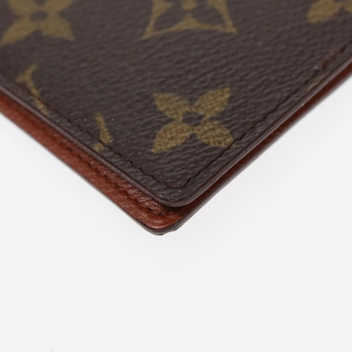 LOUIS VUITTON Monogram Couverture Passport Case M64502 LV Auth 89635