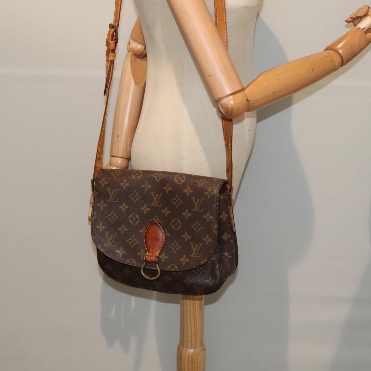 LOUIS VUITTON Monogram Saint Cloud GM Shoulder Bag M51242 LV Auth 89655