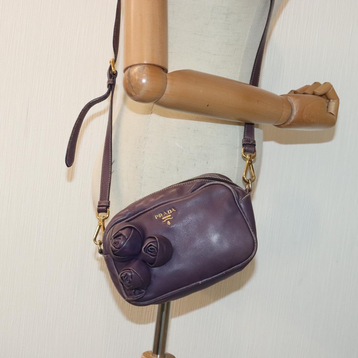 PRADA Shoulder Bag Leather Purple Auth 89794