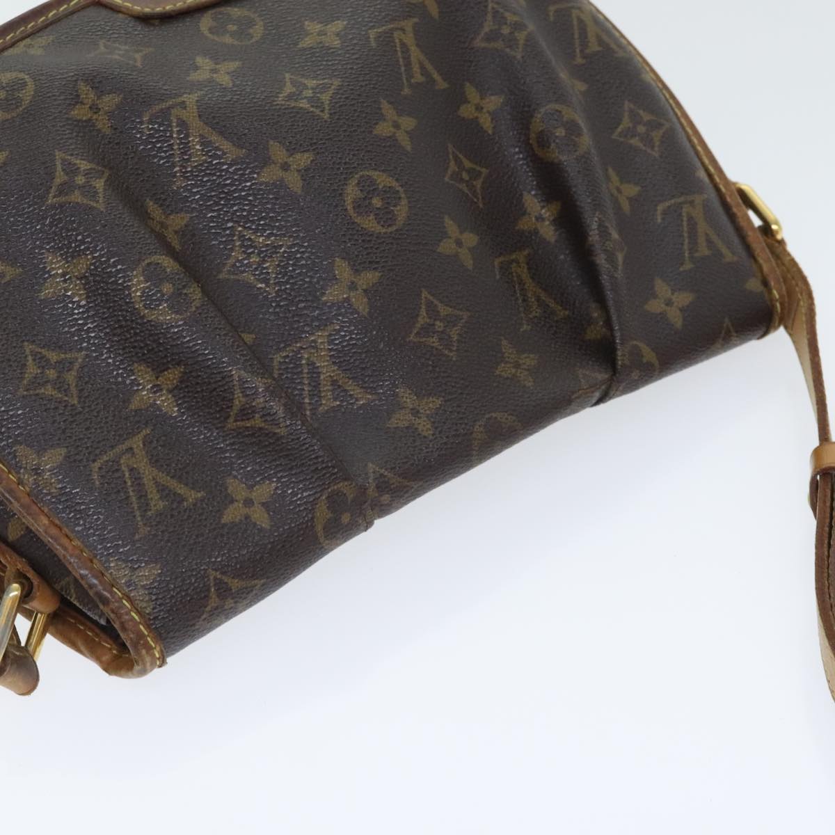 LOUIS VUITTON Monogram Menilmontant PM Shoulder Bag M40474 LV Auth 89953