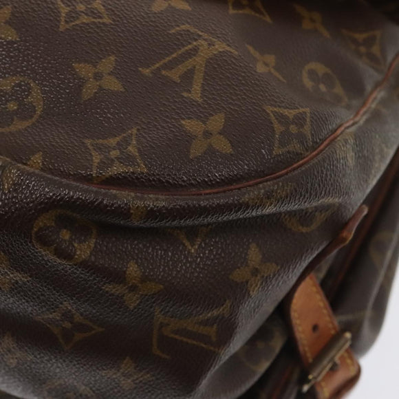LOUIS VUITTON Monogram Saumur 35 Shoulder Bag M42254 LV Auth 89975