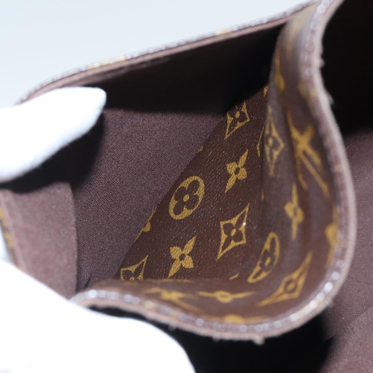 LOUIS VUITTON Monogram Menilmontant MM Shoulder Bag M40473 LV Auth 89978