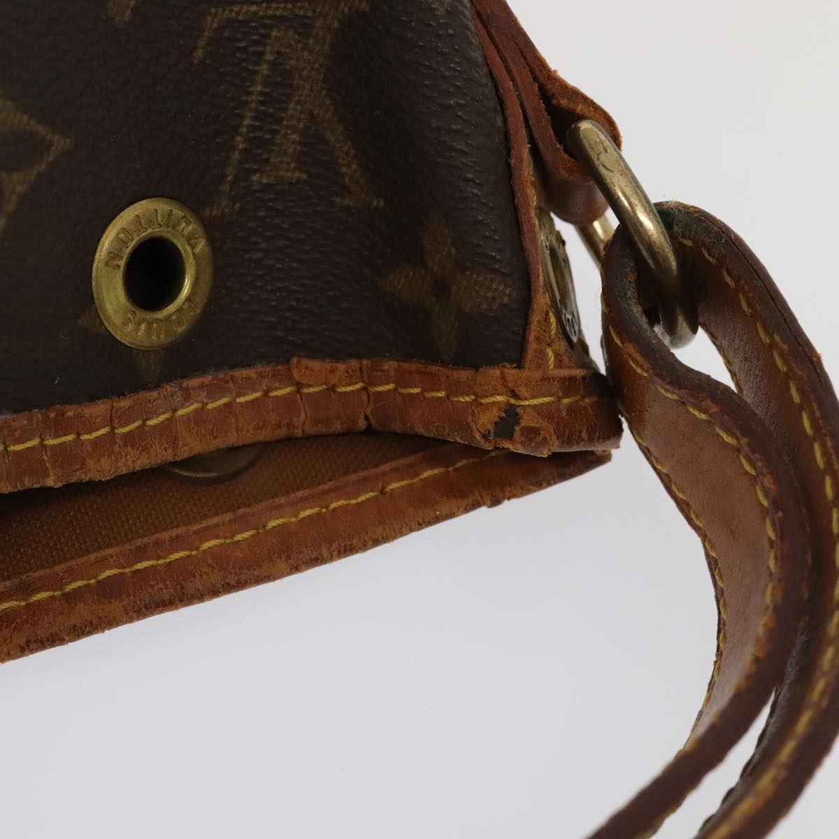 LOUIS VUITTON Monogram Petit Noe Shoulder Bag M42226 LV Auth 89982