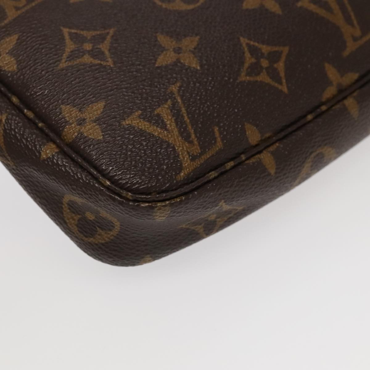 LOUIS VUITTON Monogram Pochette Accessoires Pouch M51980 LV Auth 89992