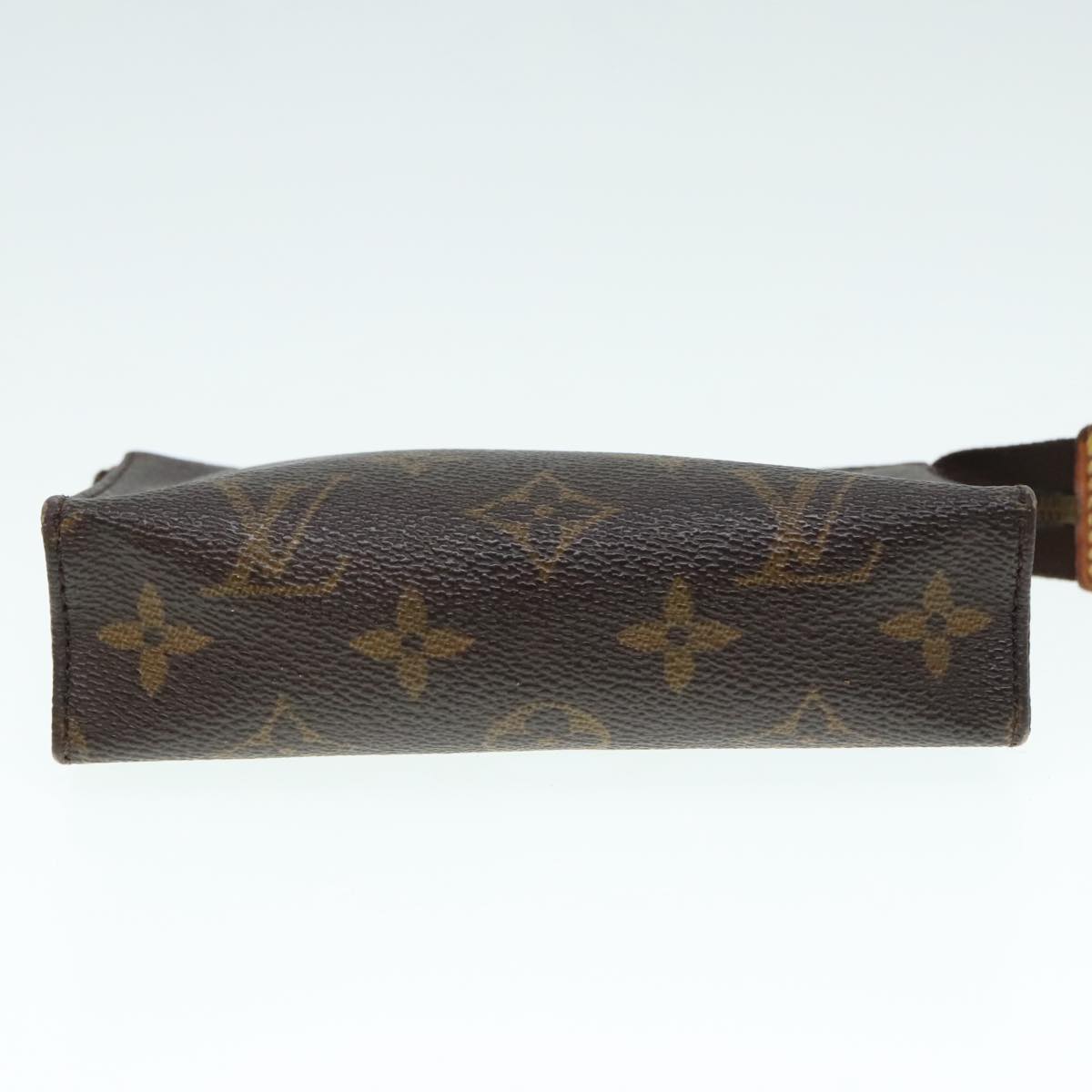 LOUIS VUITTON Monogram Poche Toilette 15 Pouch M47546 LV Auth 90016