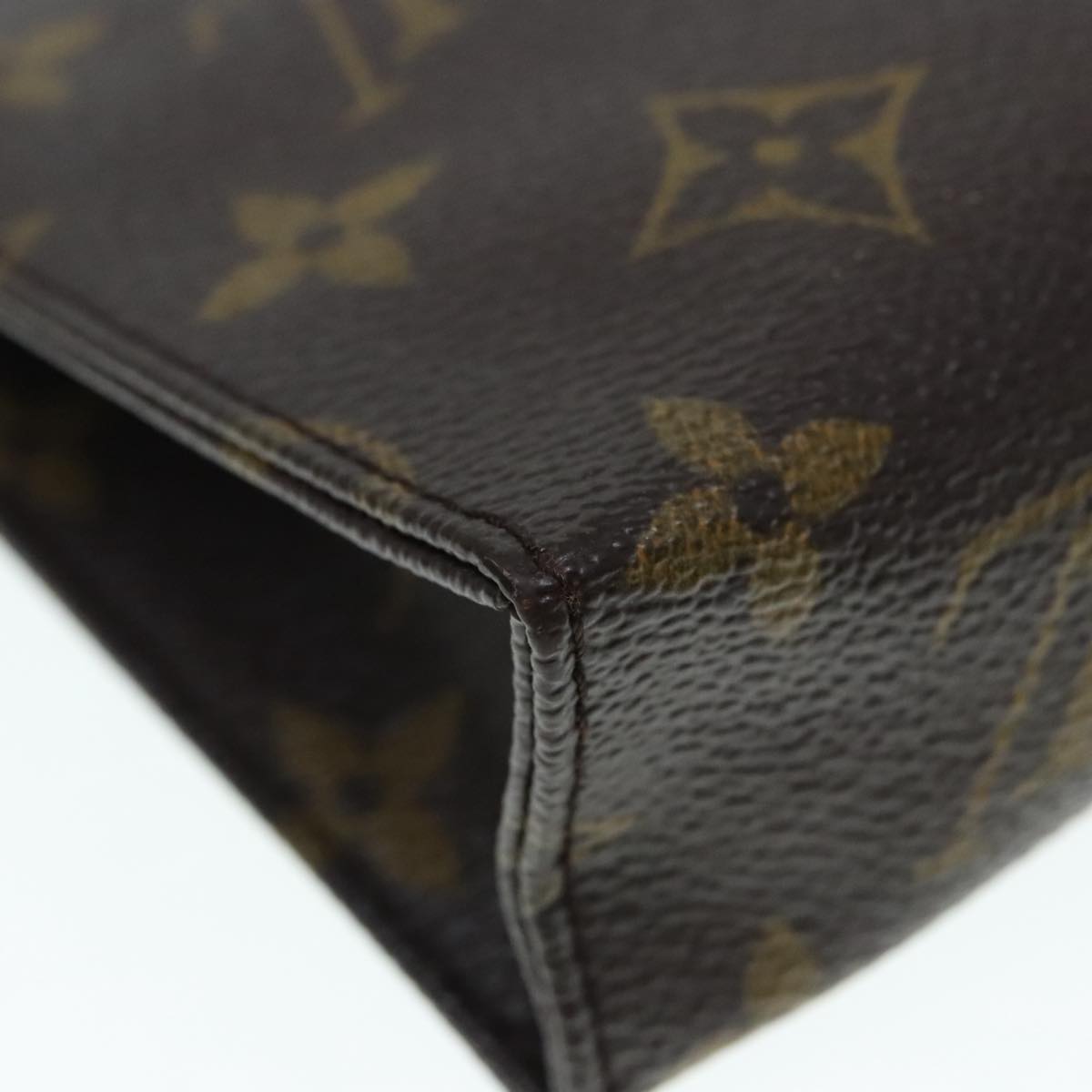 LOUIS VUITTON Monogram Poche Toilette 15 Pouch M47546 LV Auth 90021