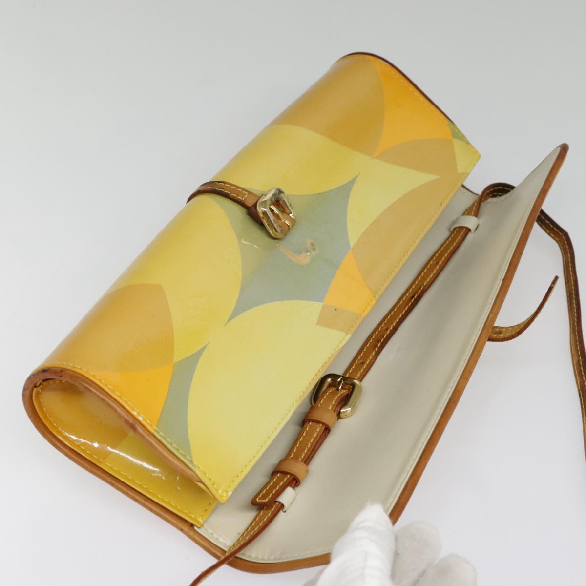 LOUIS VUITTON Monogram Vernis Pochette Fleur Bag Yellow M91118 LV Auth 90055